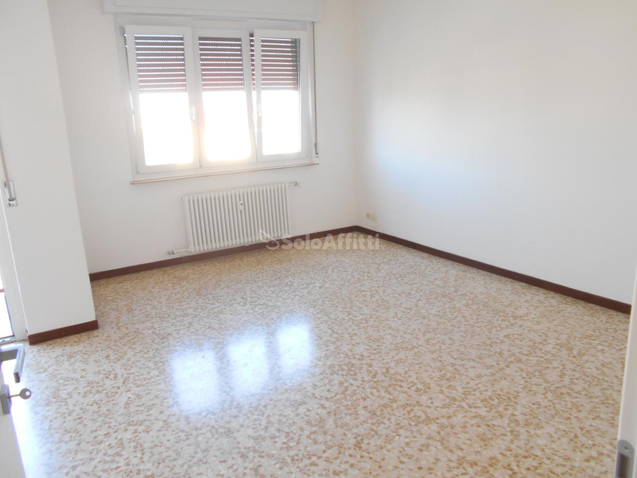 appartamento in affitto a Cantù
