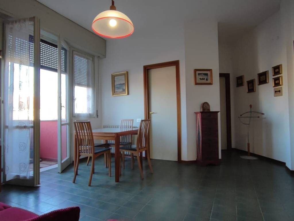 appartamento in affitto a Cantù