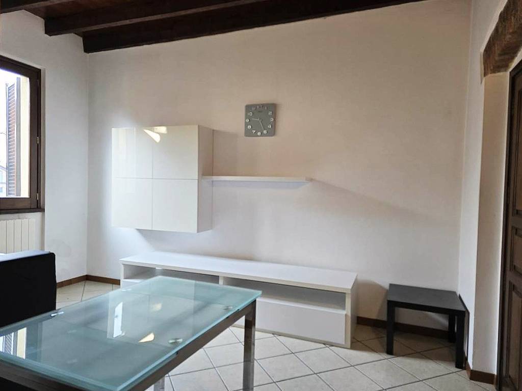 appartamento in affitto a Cantù