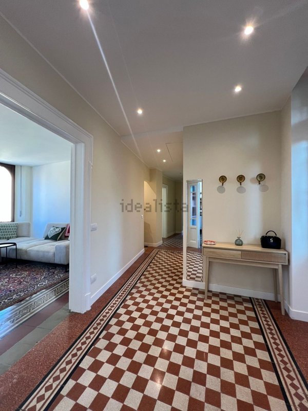 appartamento in affitto a Cantù