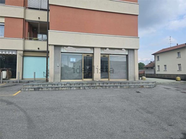 negozio in affitto a Cantù