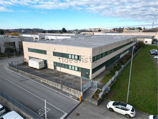 capannone in affitto a Cantù