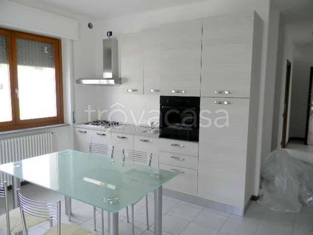 appartamento in affitto a Cantù