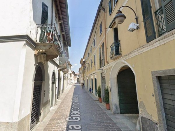 appartamento in affitto a Cantù