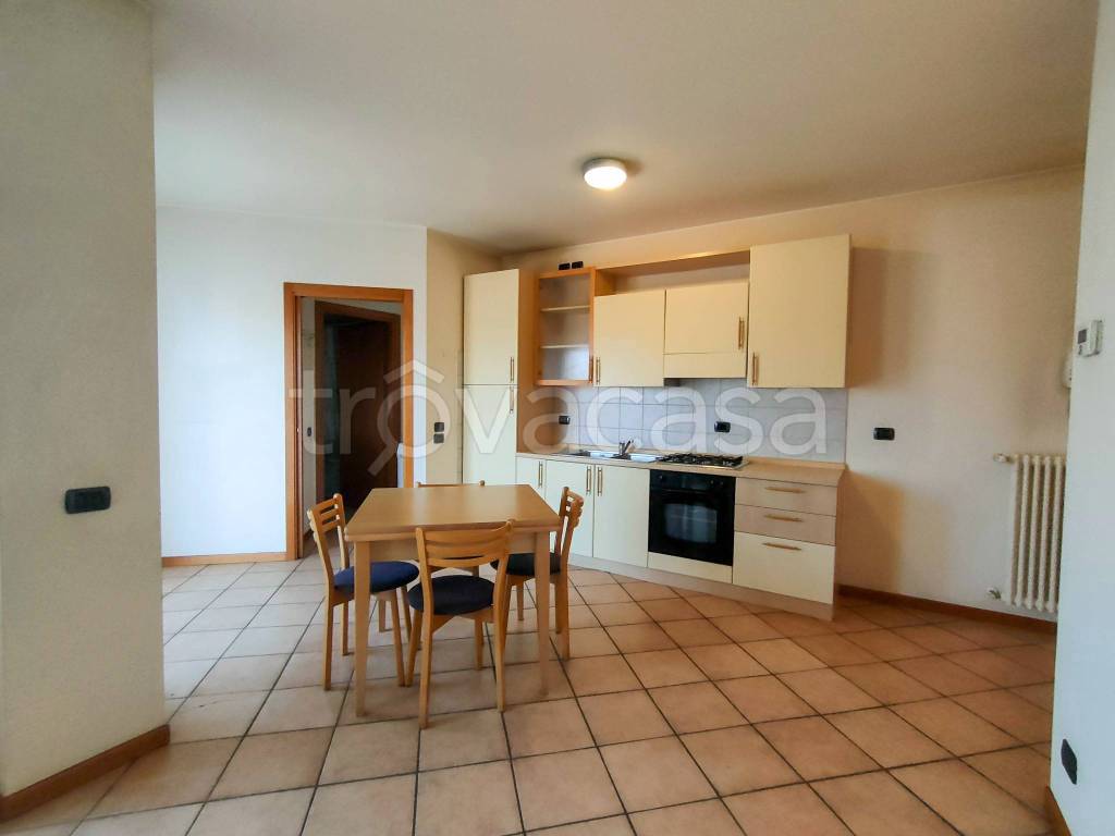 appartamento in affitto a Cantù