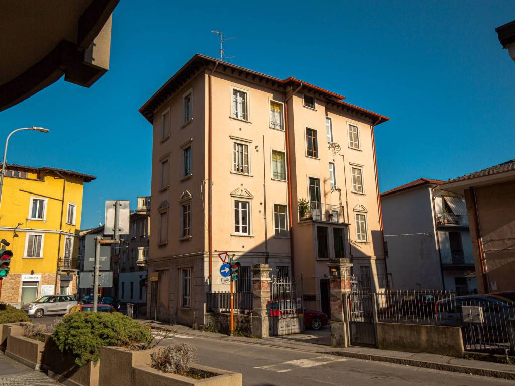 appartamento in affitto a Cantù
