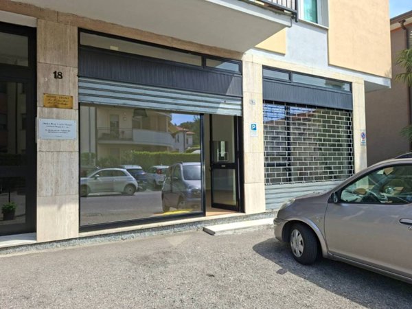 negozio in affitto a Cantù