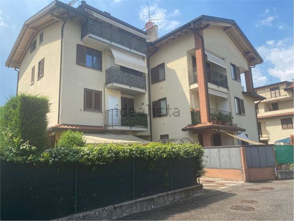 appartamento in affitto a Cantù in zona Vighizzolo