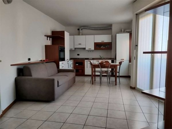 appartamento in affitto a Cantù