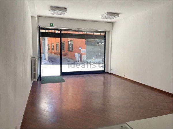 negozio in affitto a Cantù