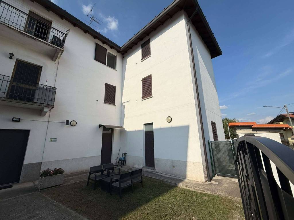 appartamento in affitto a Cantù
