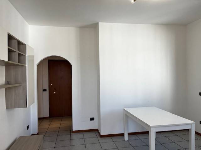 appartamento in affitto a Cantù