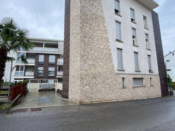 appartamento in affitto a Cantù