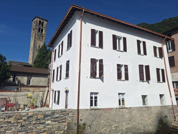 appartamento in affitto a Carate Urio in zona Pangino