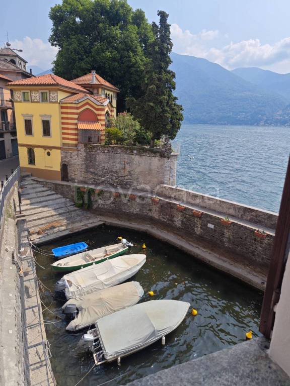 appartamento in affitto a Carate Urio in zona Pangino