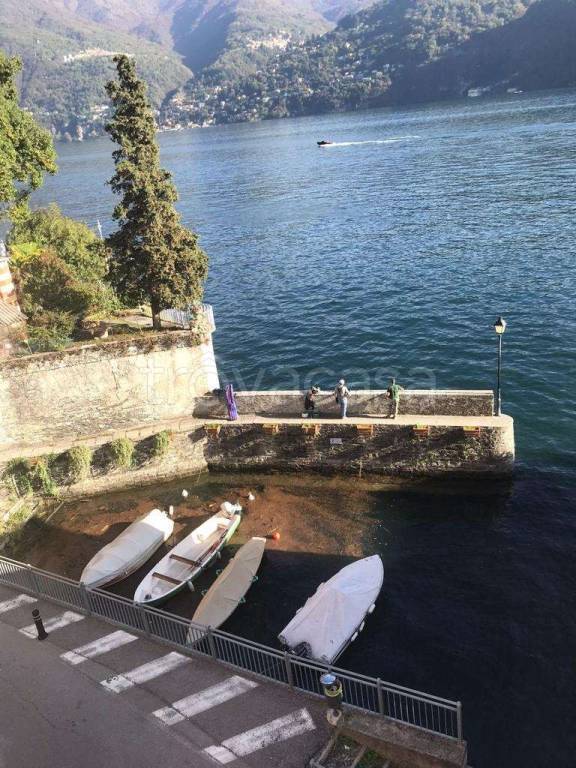appartamento in affitto a Carate Urio in zona Pangino