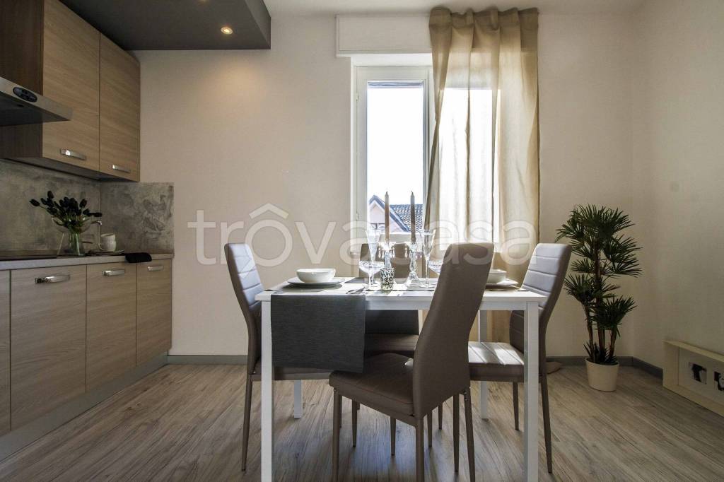 appartamento in affitto a Carbonate