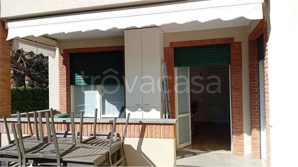 appartamento in affitto a Carimate