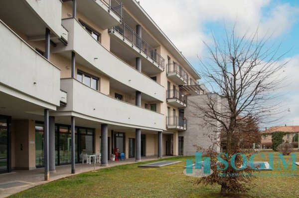 monolocale in affitto a Carugo