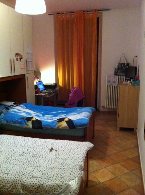 camera singola in affitto a Cermenate
