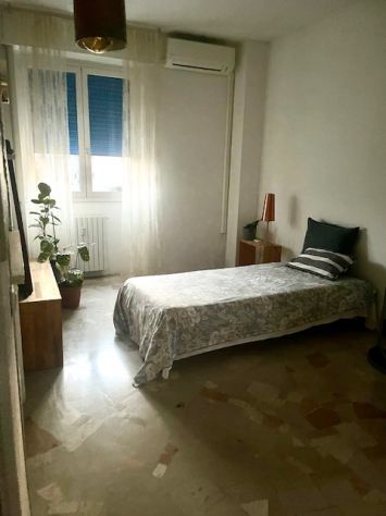 camera singola in affitto a Cermenate