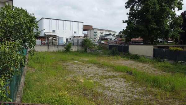 appartamento in affitto a Cermenate