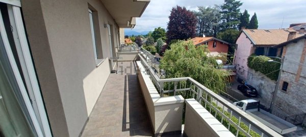 appartamento in affitto a Cermenate