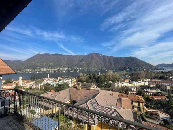 appartamento in affitto a Cernobbio