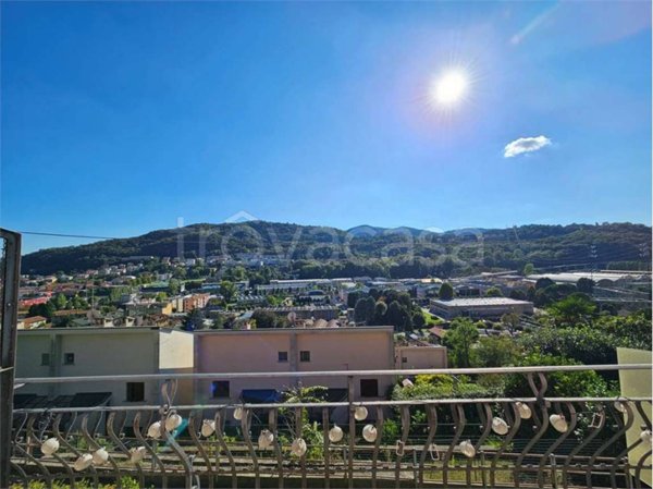 appartamento in affitto a Cernobbio