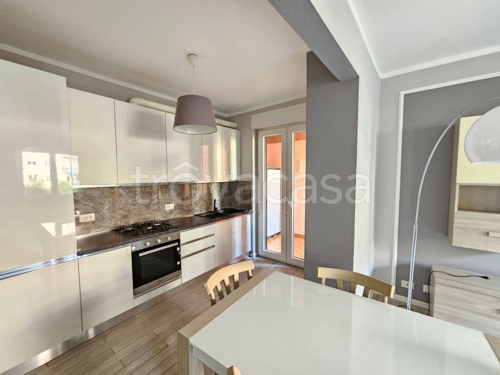 appartamento in affitto a Cernobbio