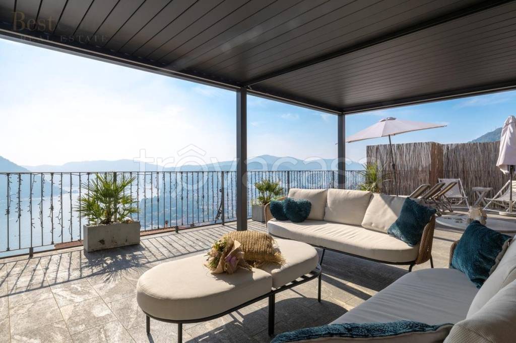 casa indipendente in affitto a Cernobbio