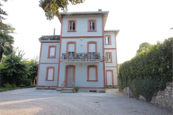 appartamento in affitto a Cernobbio