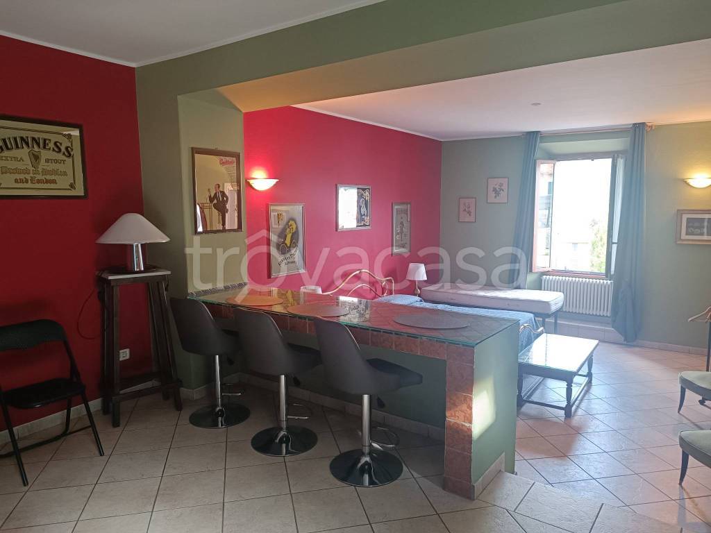 appartamento in affitto a Cernobbio