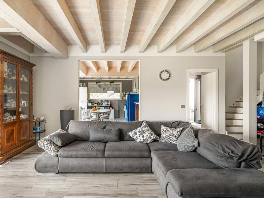 appartamento in affitto a Cernobbio