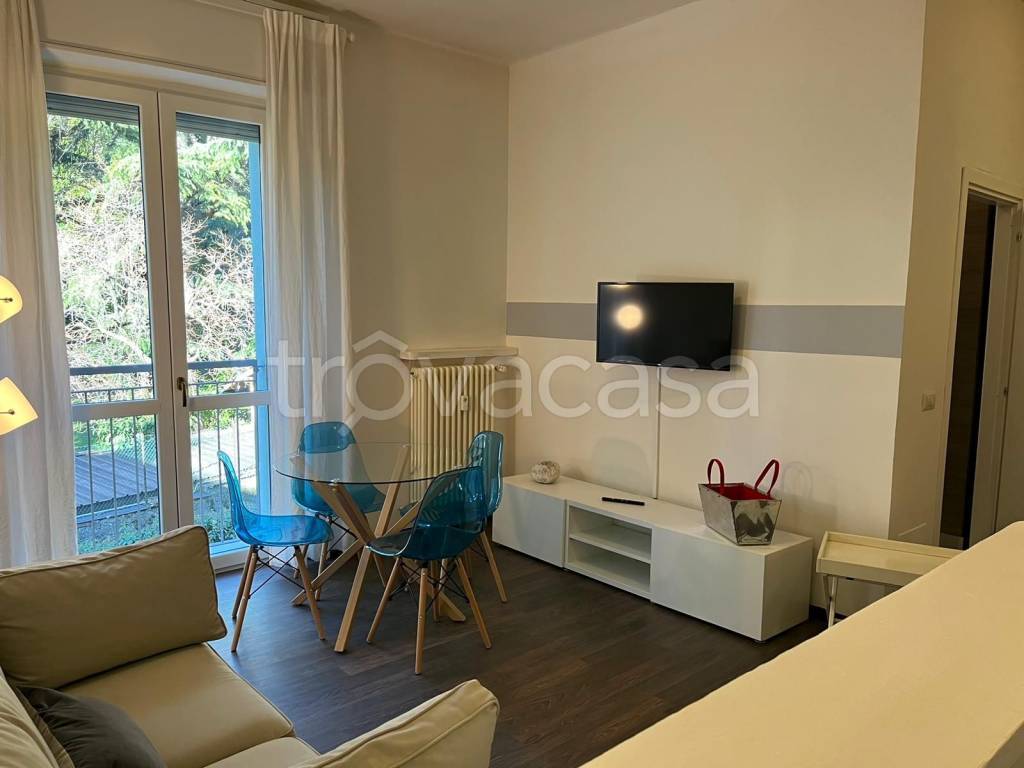 appartamento in affitto a Cernobbio