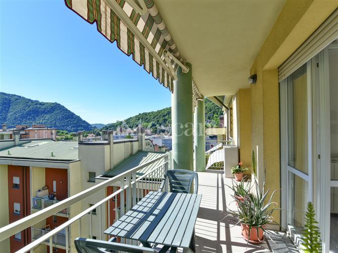 appartamento in affitto a Cernobbio