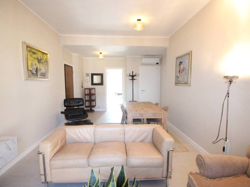 appartamento in affitto a Cernobbio