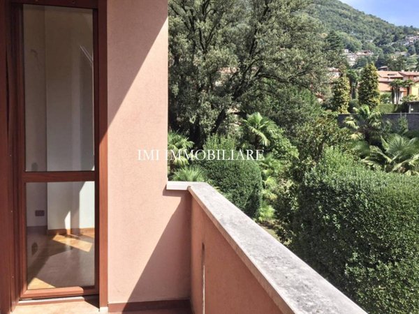 appartamento in affitto a Cernobbio in zona Stimianico