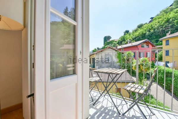 appartamento in affitto a Cernobbio in zona Stimianico