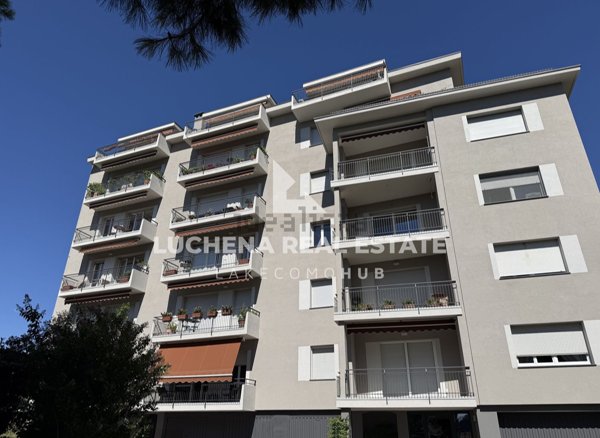 appartamento in affitto a Cernobbio in zona Mornello