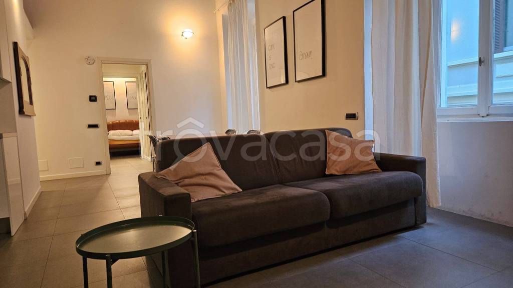 appartamento in affitto a Como in zona Piazza Volta