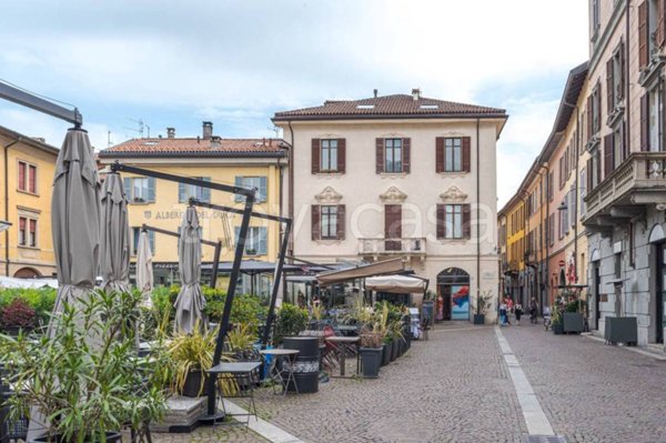 appartamento in affitto a Como in zona Como Centro