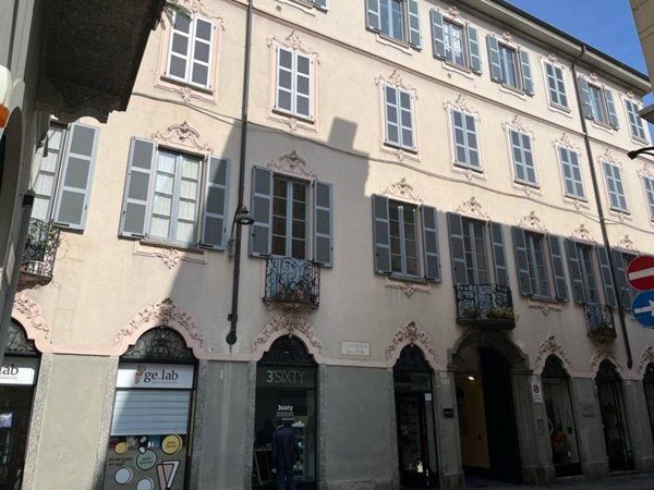 appartamento in affitto a Como in zona Como Centro