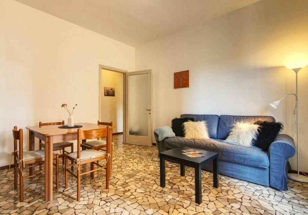 appartamento in affitto a Como in zona Borghi