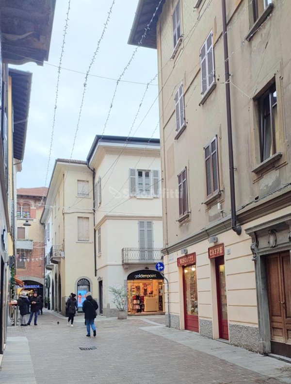 appartamento in affitto a Como in zona Como Centro