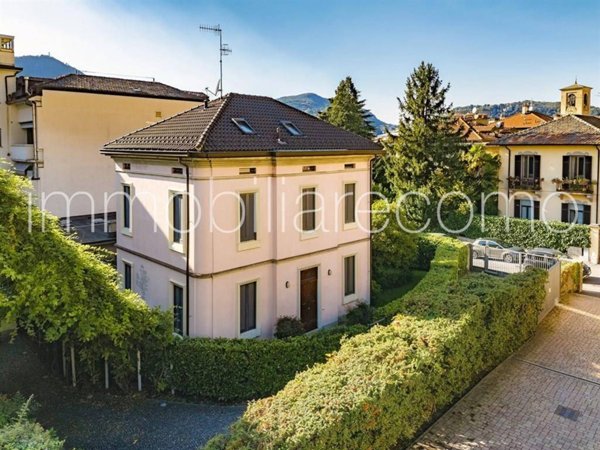 casa indipendente in affitto a Como in zona Como Centro