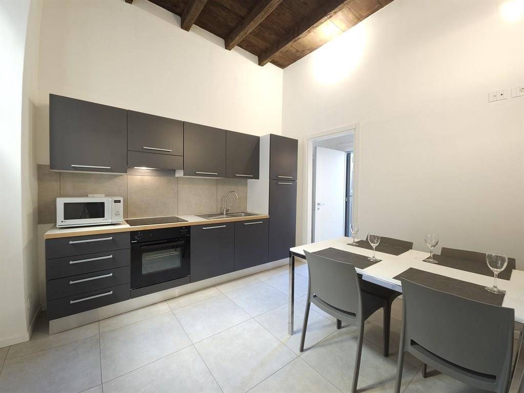 appartamento in affitto a Como in zona Como Centro