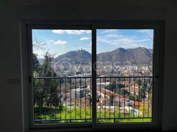 appartamento in affitto a Como in zona Garzola