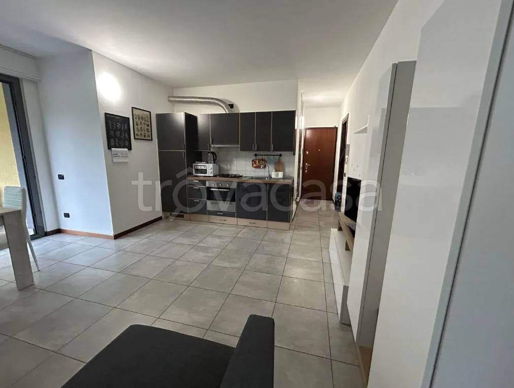 appartamento in affitto a Como in zona Borghi