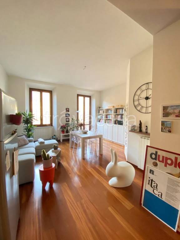 appartamento in affitto a Como in zona Borghi